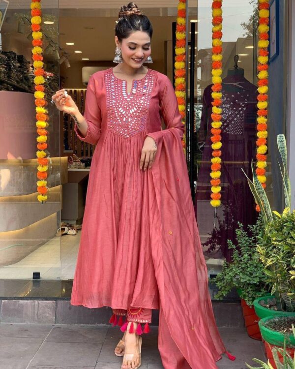 mirror work kurti