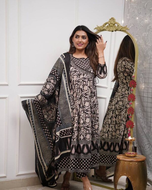 ANARKALI COTTON STITCHIED SUIT SET - Image 3