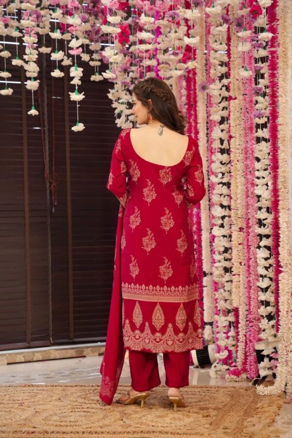 Indian ethnic wear set - Image 4