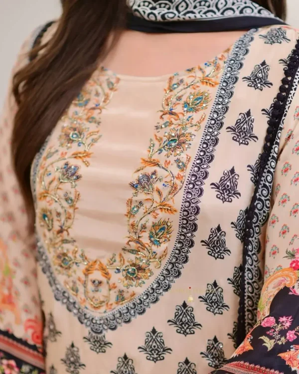 Designer Kurti Set with Dupatta Elegant Ethnic Wear for Women - Image 3