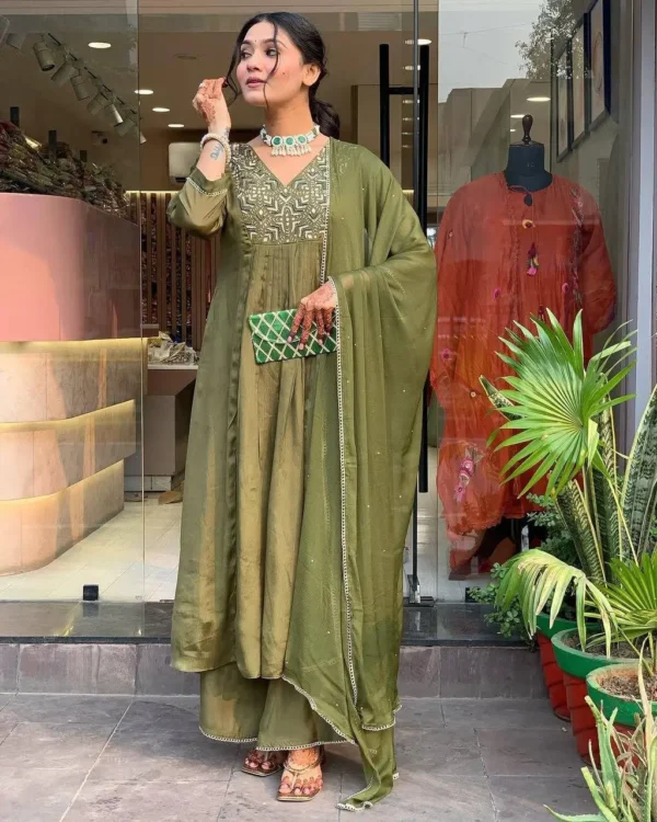 Rakshabandhan outfit for womans