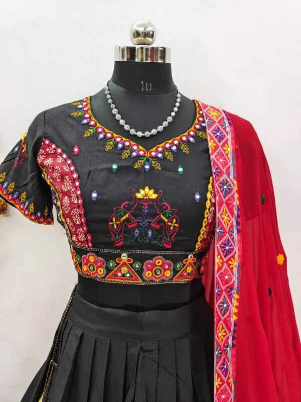 Navratri- Black Embroidered Chaniya Choli with Red Dupatta - Image 7