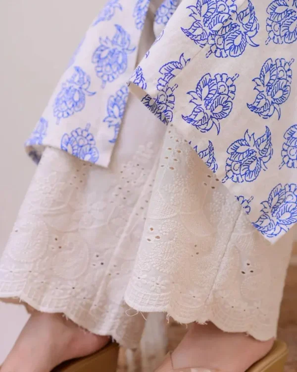Elegant Sleeveless Kurti Set - Image 26