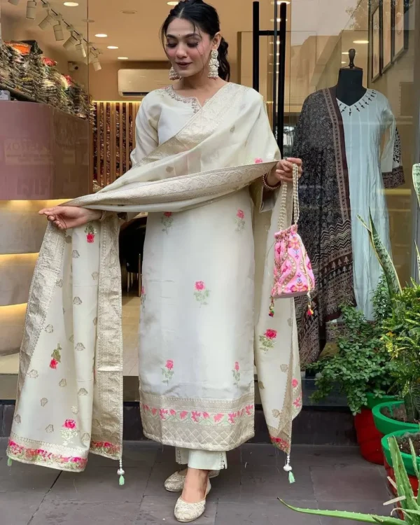 Off-white shimmer jacquard suit with floral detailing