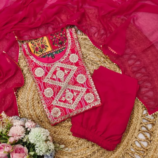 Pink Masleen Kurti Set with Bandhani Print & Embroidered Neckline - Image 5