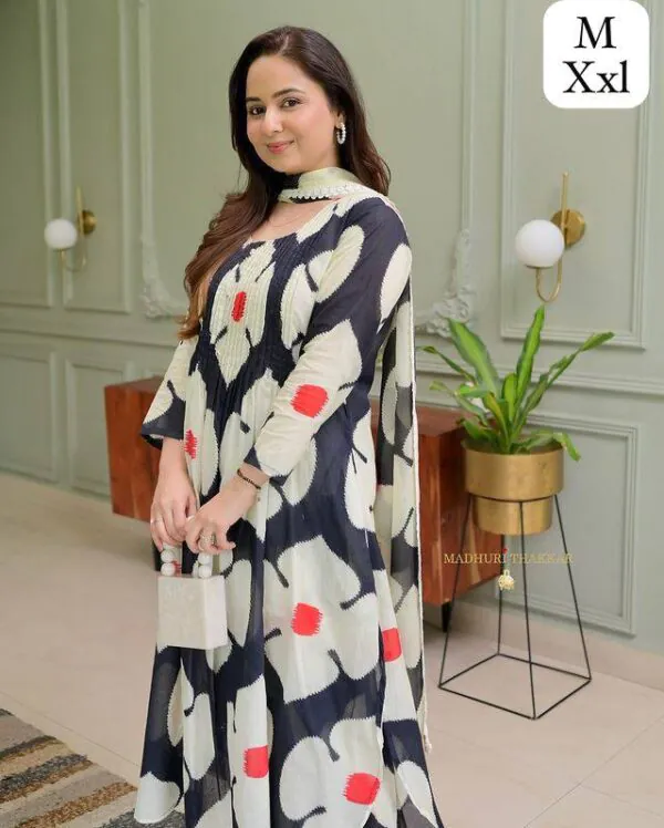 floral Grorgett anarkali gown dupatta with pent