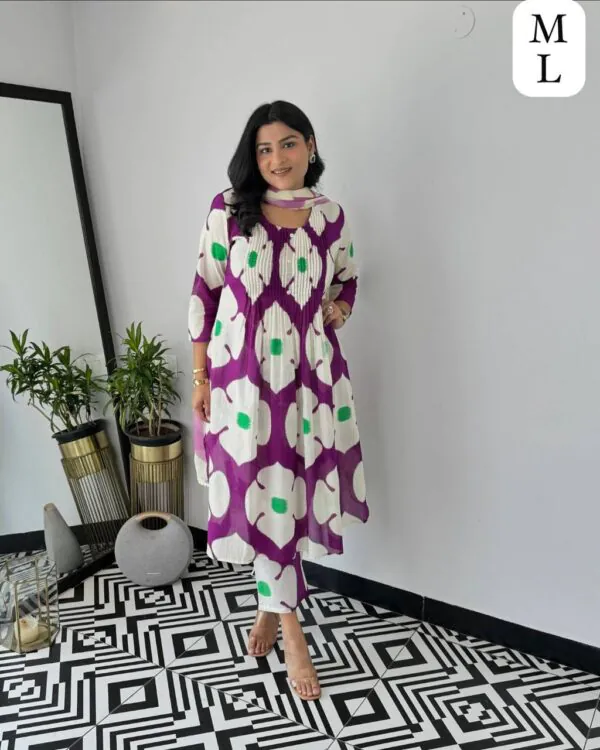 Floral gerorgette anarkali gown dupatta with pant - Image 3
